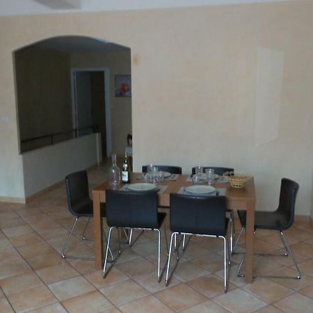 Spacieux Logement Face A La Cite Medievale Carcassone Kültér fotó